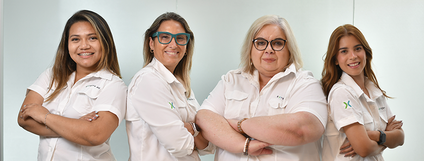El equipo de especialistas de ExternaMK