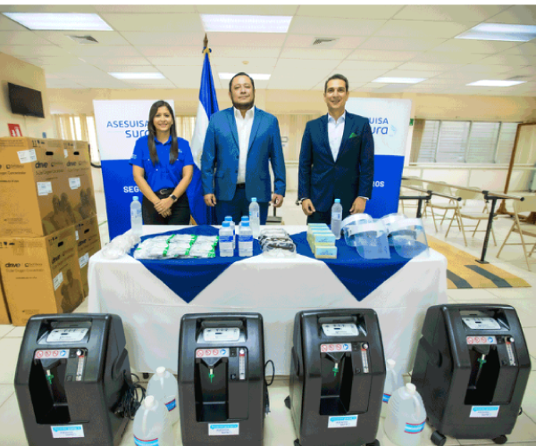 El Hospital Nacional de Neumología y Medicina Familiar Doctor José Antonio Saldaña, recibió donativo de ASESUISA/SURA